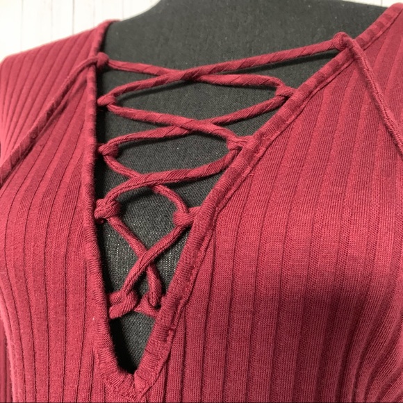 🌹 Kendall & Kylie (S) Lace Up Maroon Dress - Picture 6 of 8